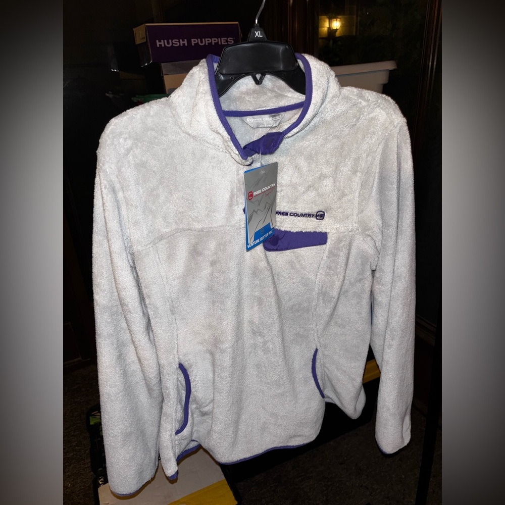 Free Country White Fleece with Purple Trim